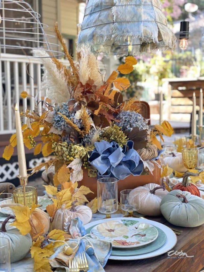 blues and browns for a  fall centerpiece