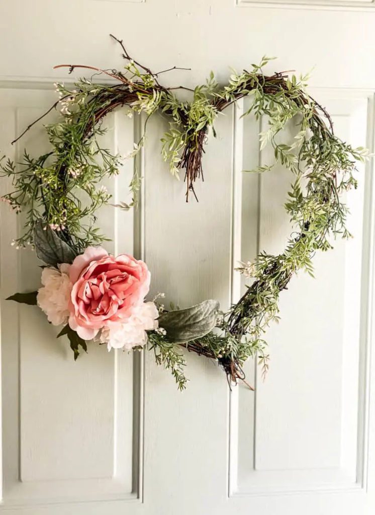 Heart shaped grapevine wreath DIY