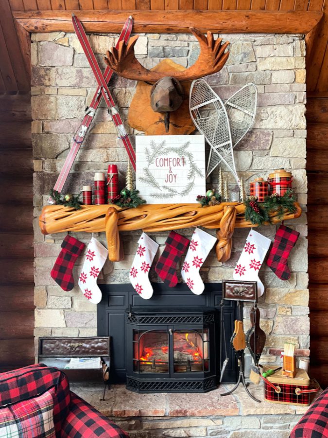 Welcome Home Saturday: Christmas at the cabin
