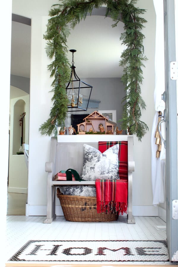 Come on in to our Christmas Home Tour!