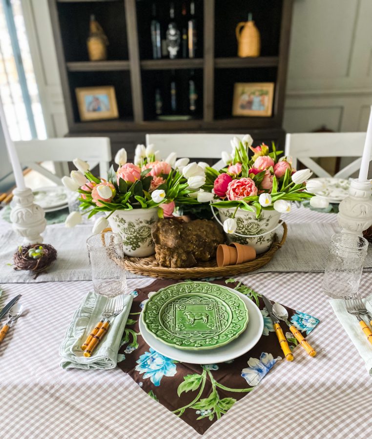 Pink, white and green Easter table.