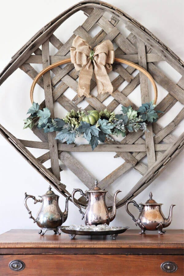 Welcome Home Sunday: Easy DIY Fall hoop wreath