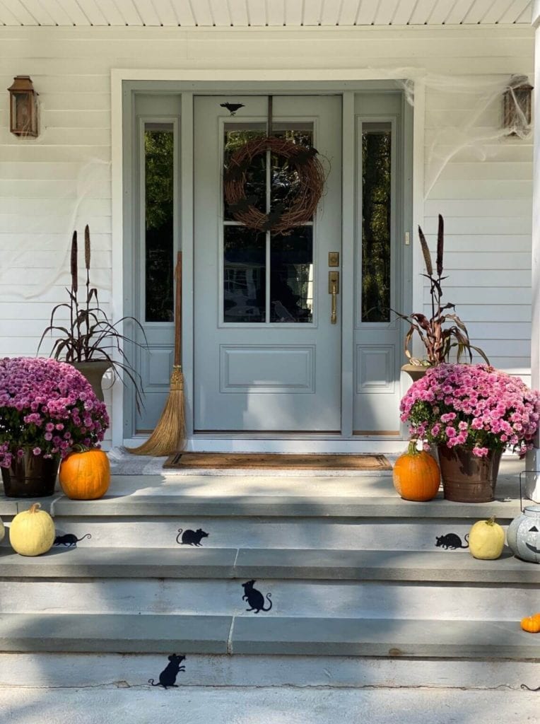 Welcome Home Sunday: Halloween Porch 2020