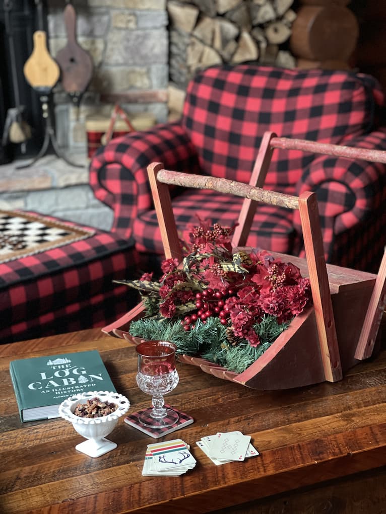 Welcome Home Saturday: Coffee table styling with Cranberries