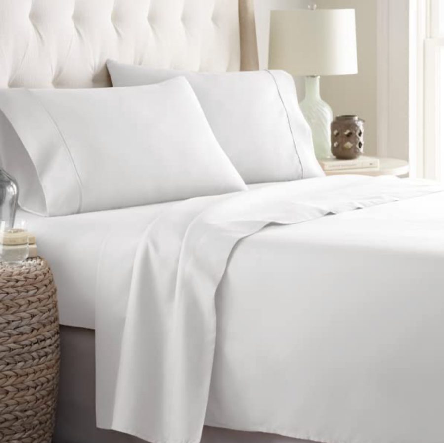 Monday Must Haves: White Sheets