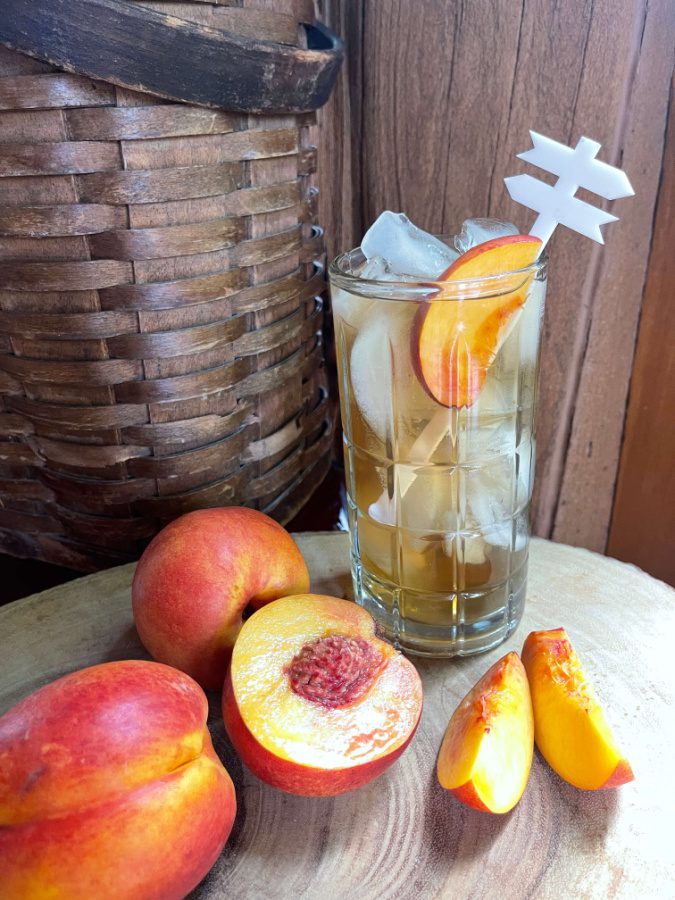 Welcome Home Saturday: Peach bourbon Arnold palmer