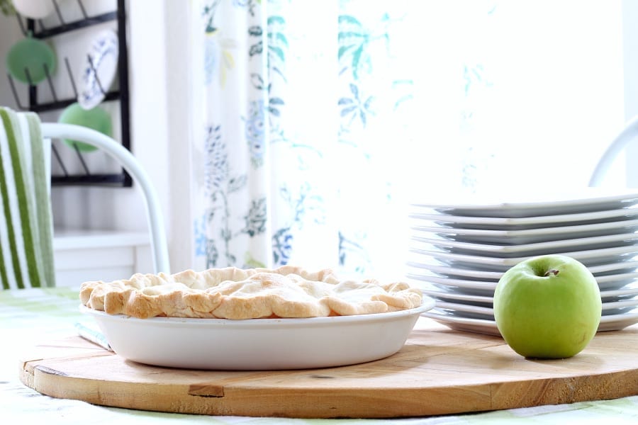 The absolutely best rosemary browned butter apple pie recipe!