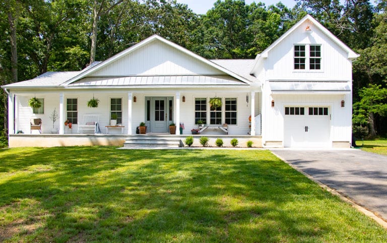 Welcome Home SUnday: Summer Curb Appeal