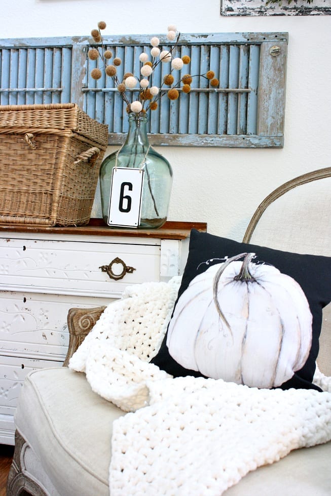 3 Easy Ways to Transition Your Home Decor from Summer to Fall