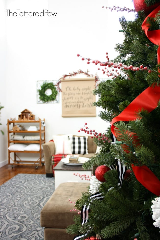 christmas home tour blogs