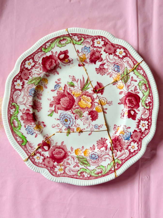 Tuesdays with Tracy fixed floral plate