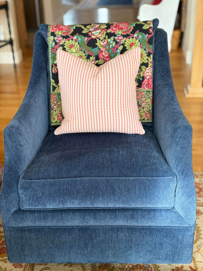 blue velvet chair