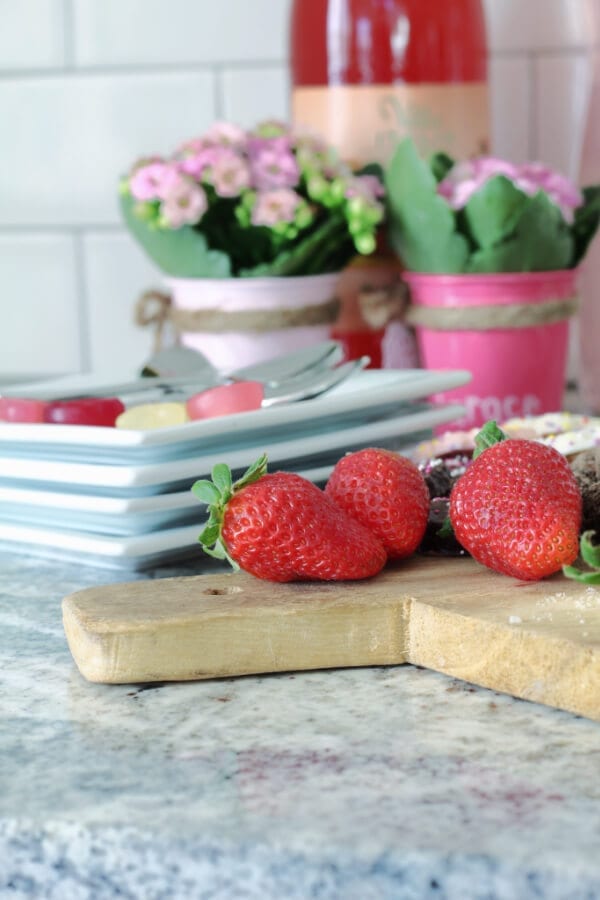 A Valentine's day dessert idea with easy assembly!