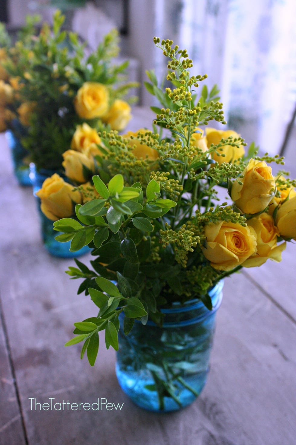 5 Simple Flower Centerpieces for Mother's Day » The Tattered Pew