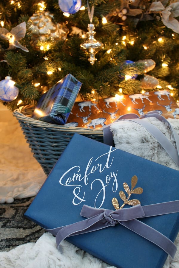 Last Minute Gift Wrapping with Cricut Joy