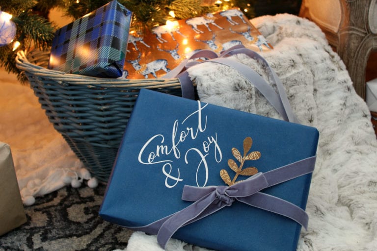 How to Get Creative With Holiday Gift Wrapping