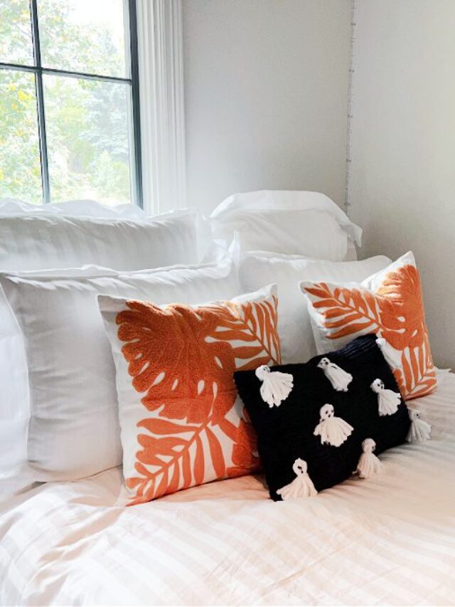 Halloween Ghost Pillow