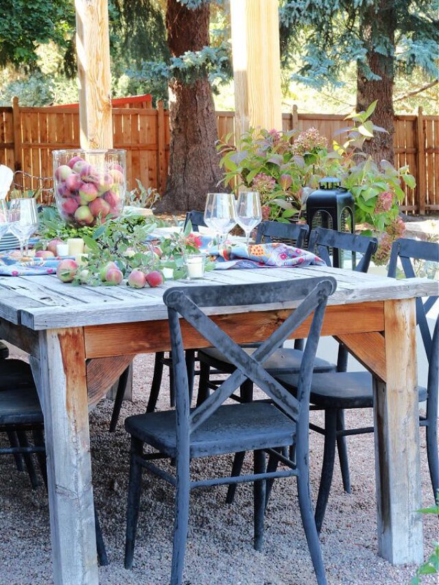 Friendsgiving Tablescape
