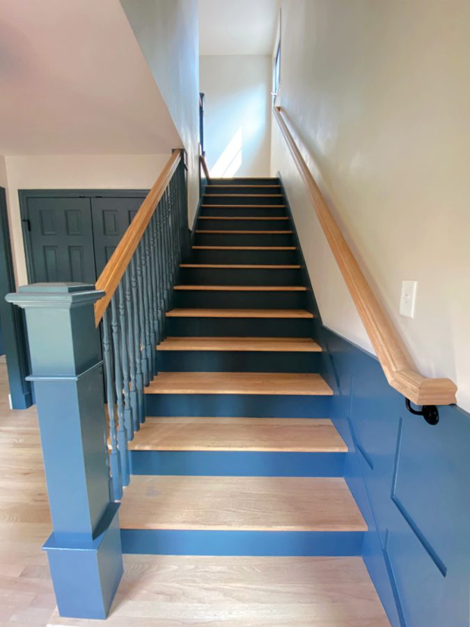 Empty Home Tour-front stairs