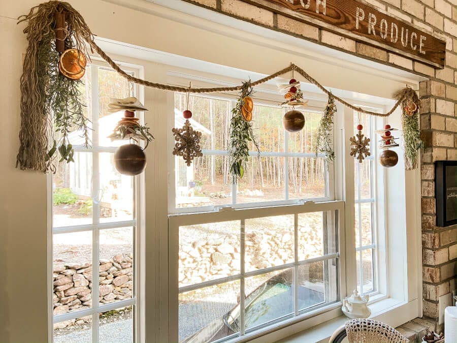 Welcome Home Sunday: Dried Fruit and Herb Garland