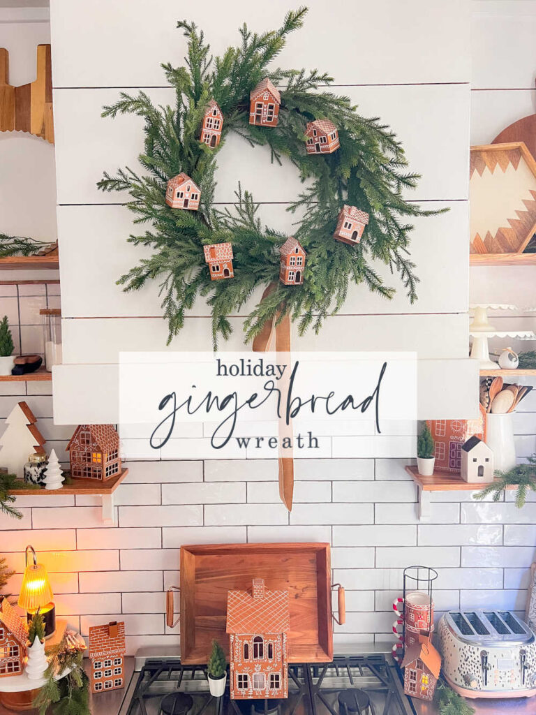 Welcome Home Saturday / Painted Gingerbread Holiday Wreath / tatertots and Jello