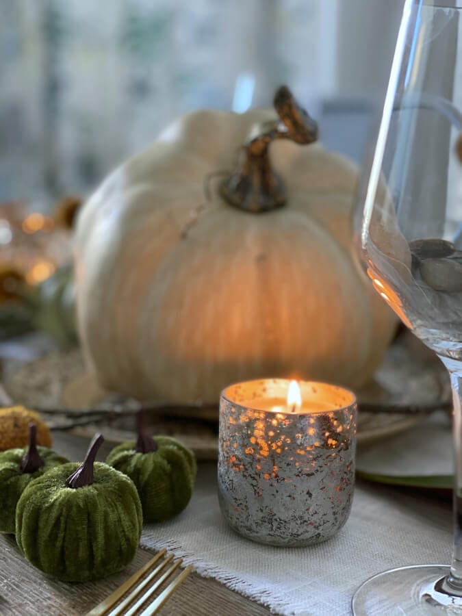 How to create a cozy and affordable Thanksgiving table!