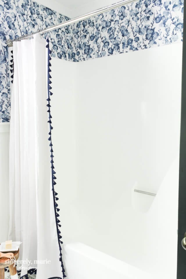 Welcome Home Sunday: How to affordably refinish a tub and shower