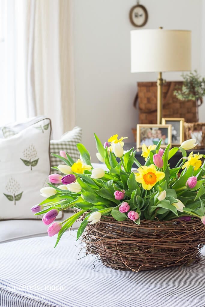 Welcome Home Saturday: 12 Spring Decorating Ideas