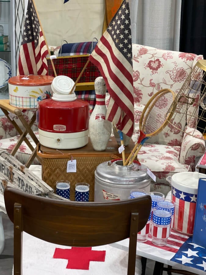 Welcome Home Saturday: Being a Vendour at Duluth Junk Hunt Vintage Market