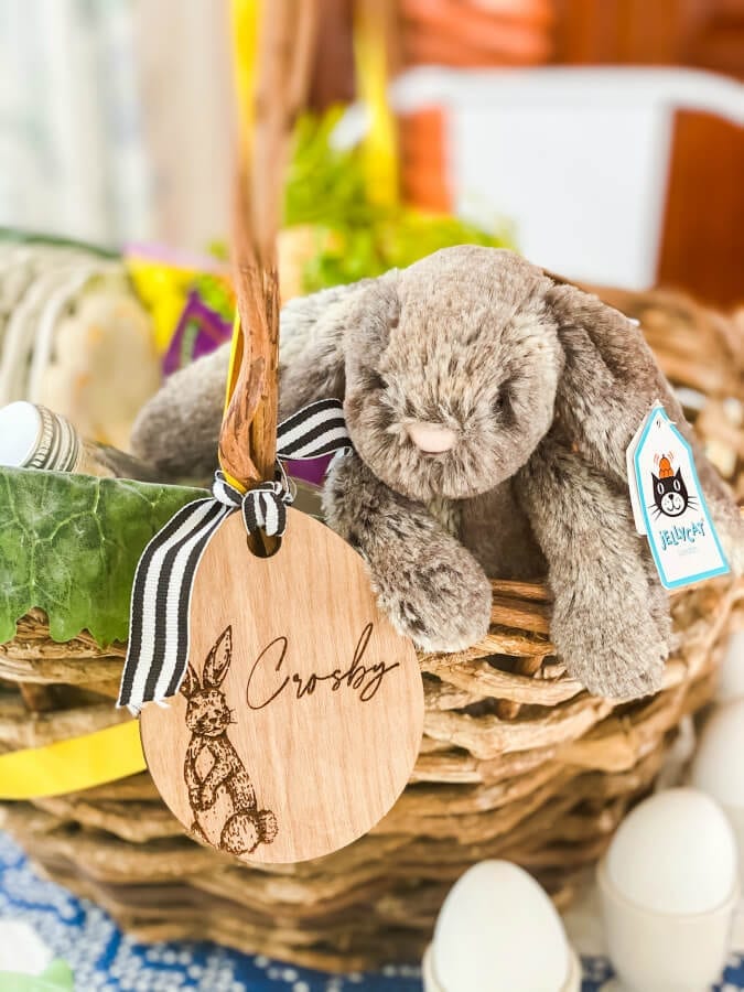 Having a kid friendly Easter table is always a fun idea! Check out these tips.