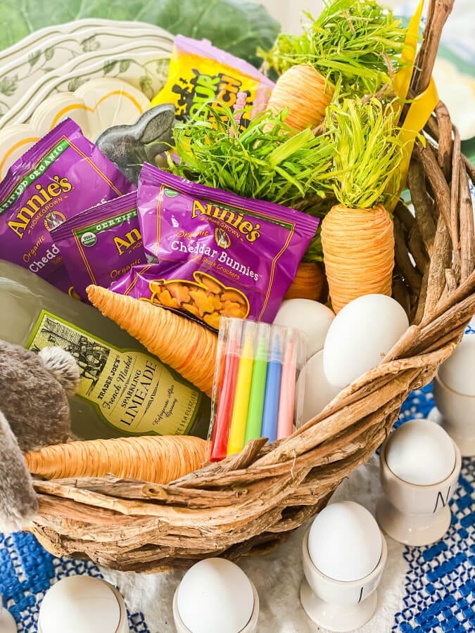 All of these goodies are perfect for a kid friendly Easter table!