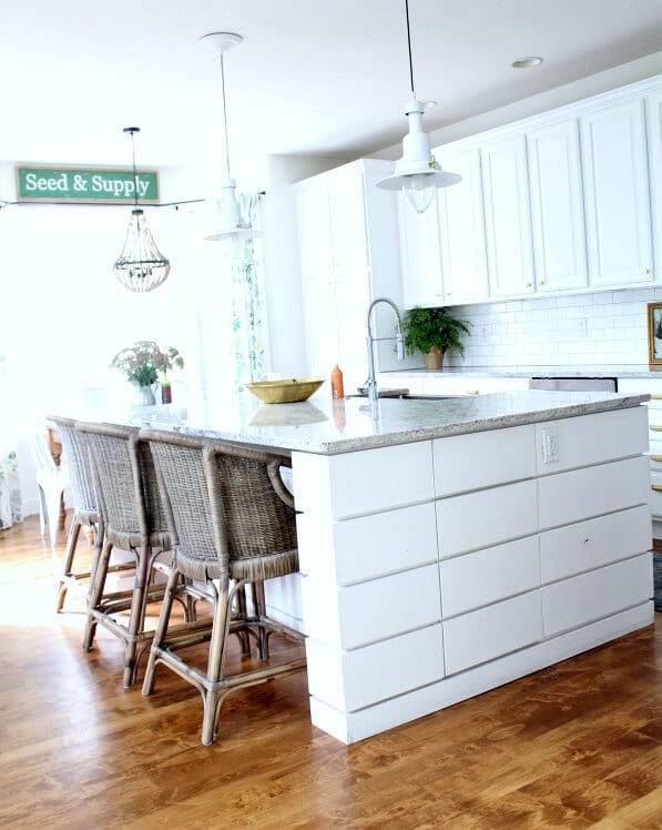 A light and bright kitchen thanks to our newly refinished cabinets.