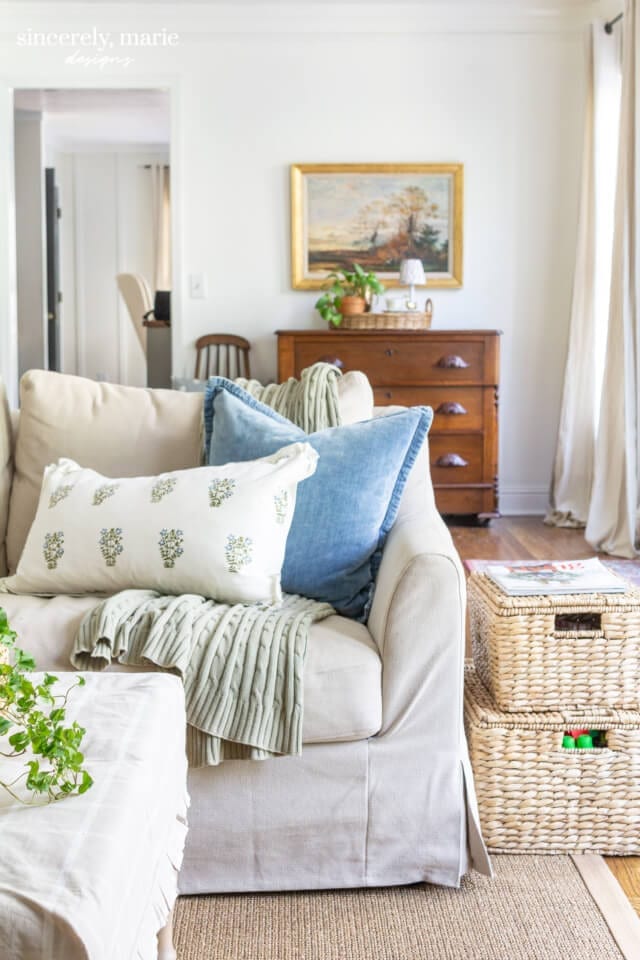 Welcome Home Sunday: Living room refresh