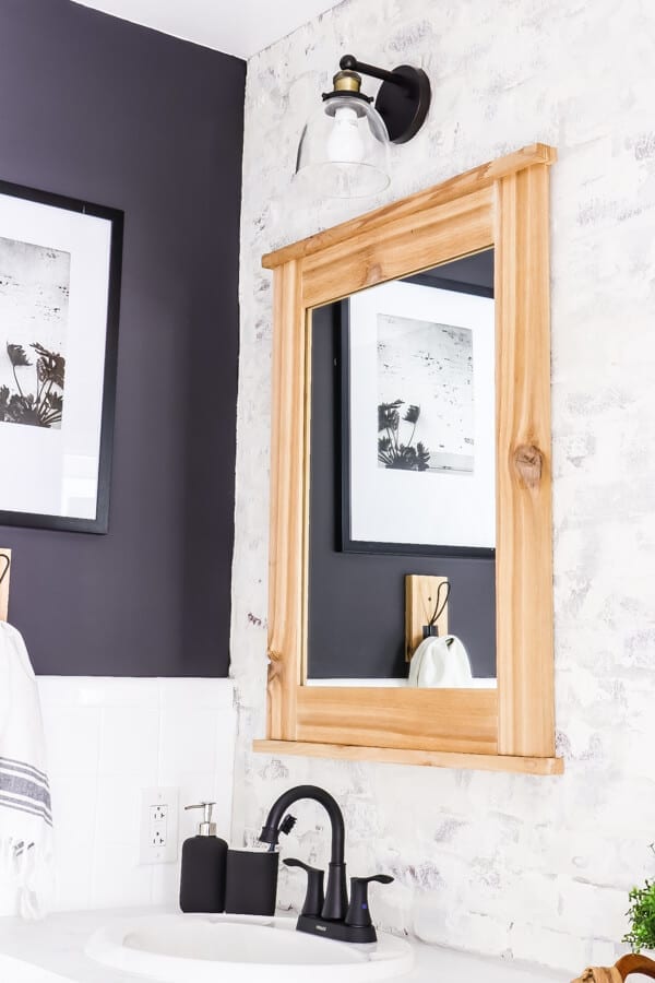 Welcome Home Sunday: DIY cedar framed mirror.