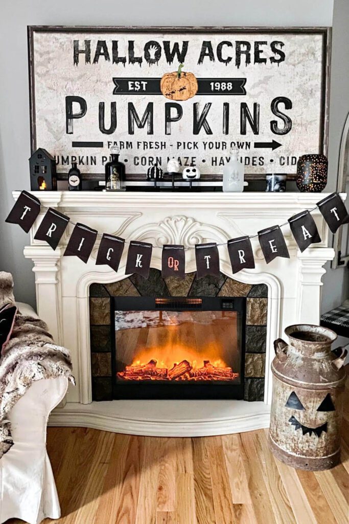 Welcome Home Saturday with Our Crafty Mom Halloween Decor