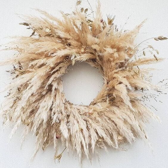 Welcome Home Sunday: Decorating with pampas grass