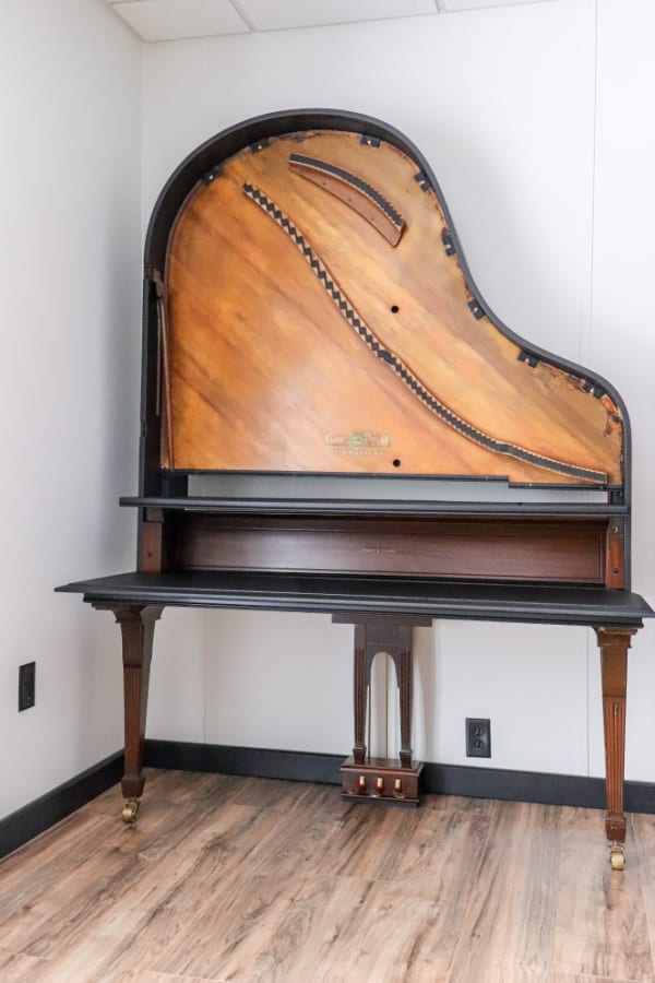 Welcome Home Saturday: We made an old piano new again |Welcome Home Saturday by popular Alabama lifestyle blog, She Gave It A Go: image of a partial baby grand piano. 