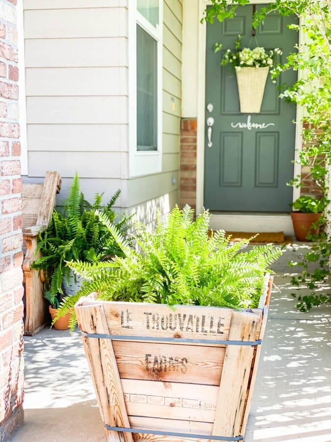 Welcome to our spring porch!