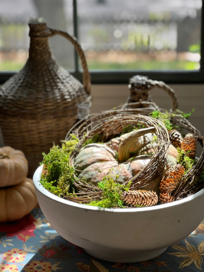 Simple and Organic Easy to Make Fall Centerpiece pumpkin centerpiece