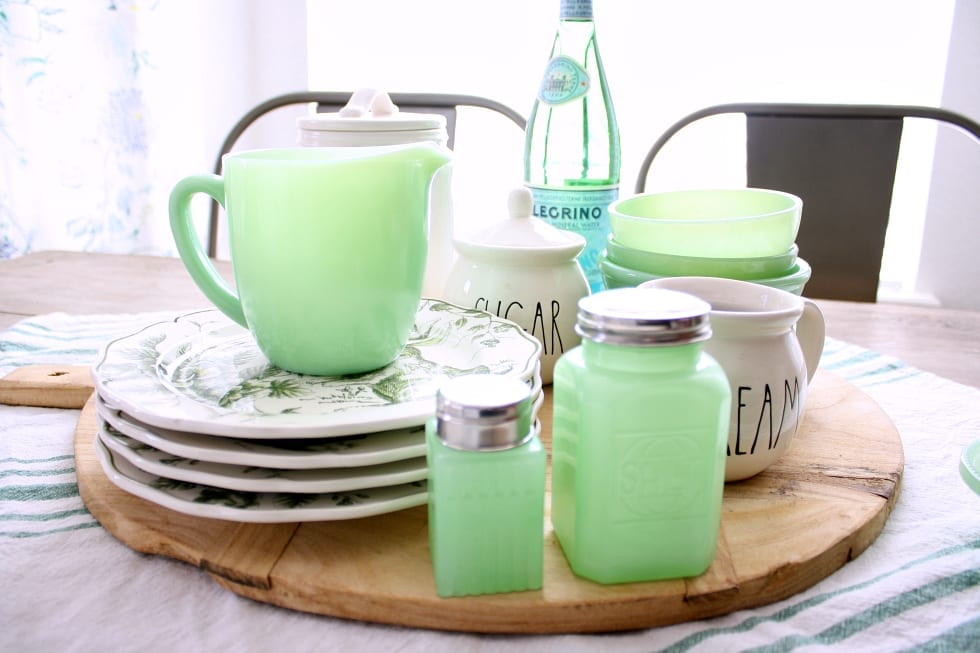Displaying vintage collections for summer: jadeite