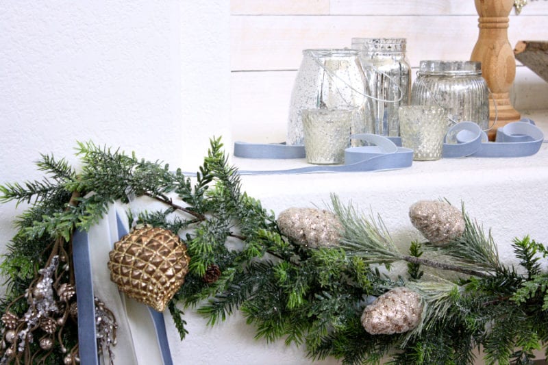 Rustic and elegant garland for your Christmas mantel.