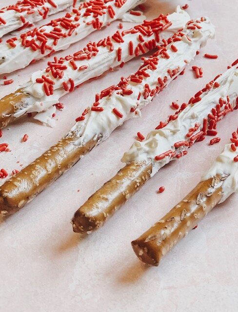 Christmas White Chocolate Covered Pretzel Rods