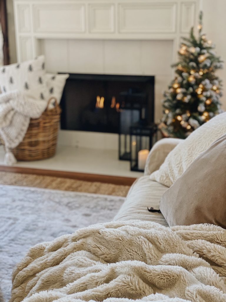 Cozy Winter Fireplace Decor Essentials