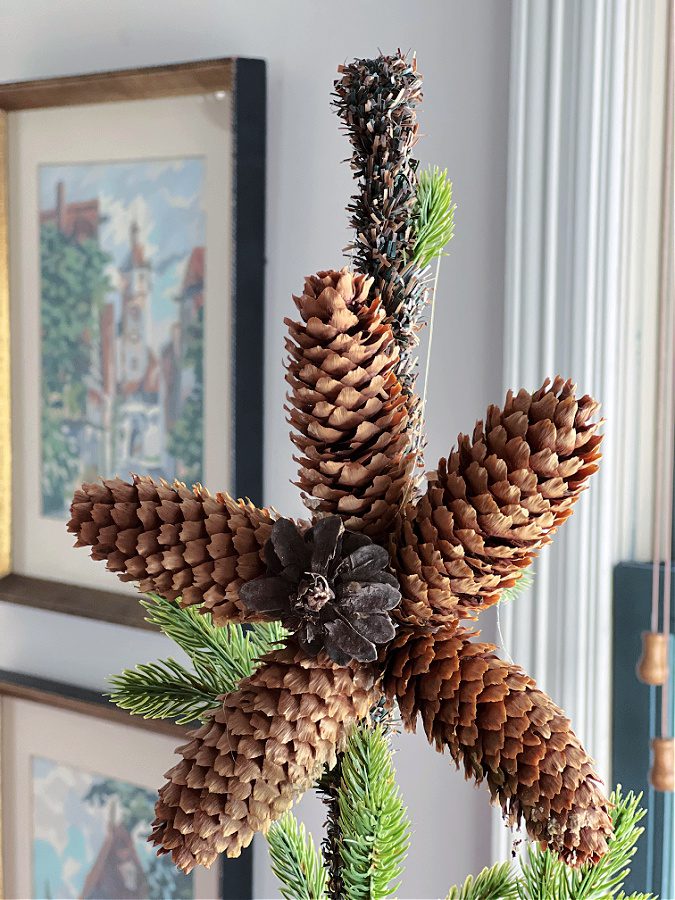 Simple DIY Star Shaped Pinecone Ornaments