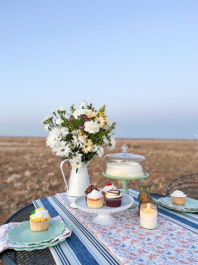 An outdoor Easter table setting.