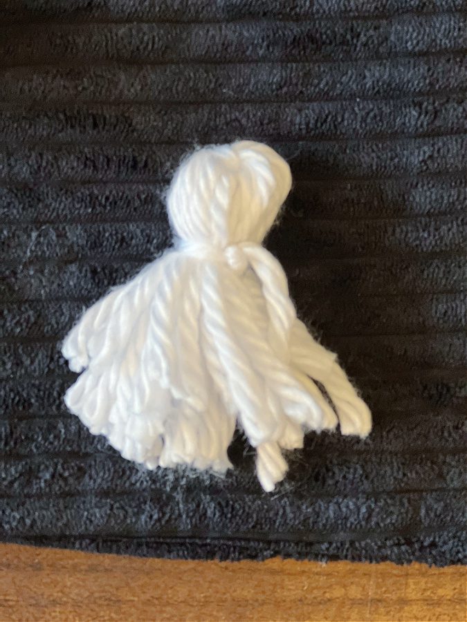 white yarn ghost