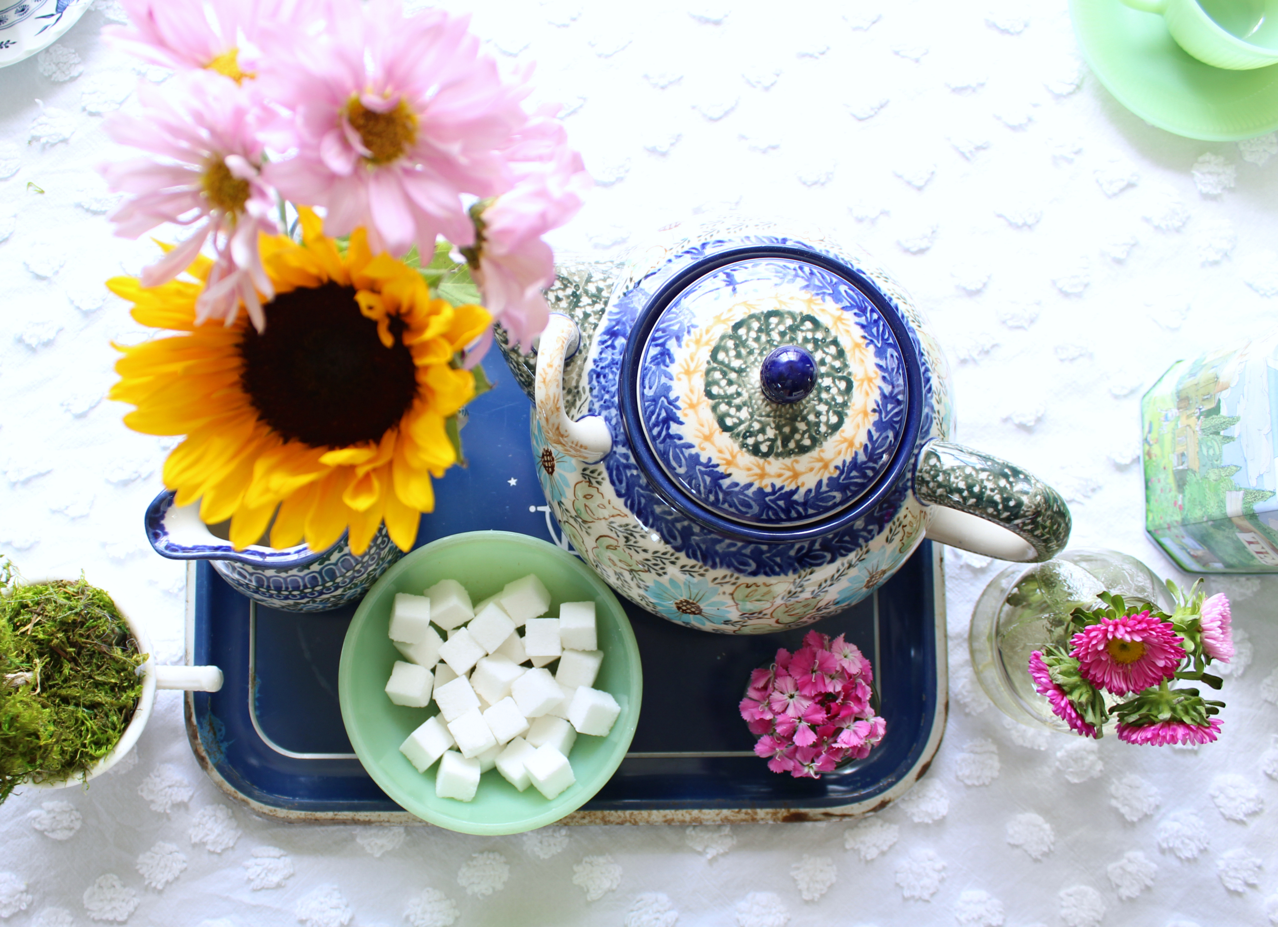Mixing colors and pattenrs makes for a fun Spring tea party!