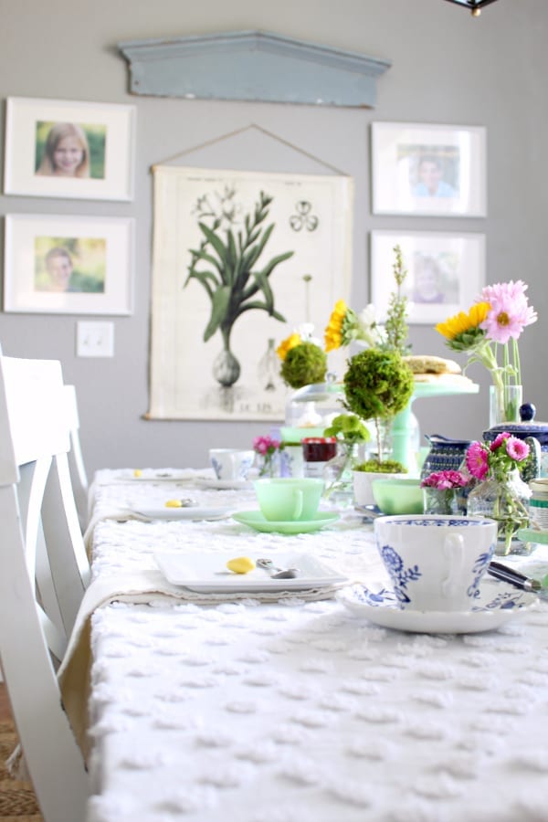 A pretty and colorful Spring tea party!