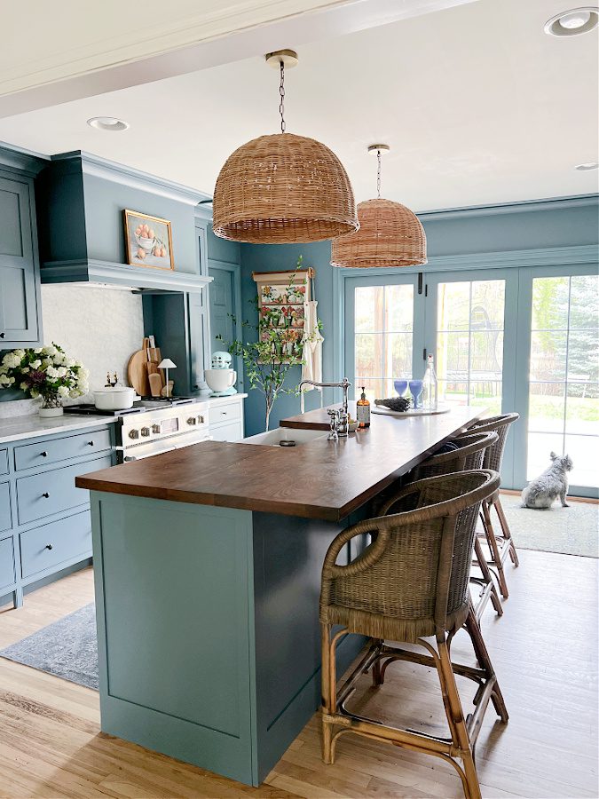 best blue kitchen paint colors for cabinets
