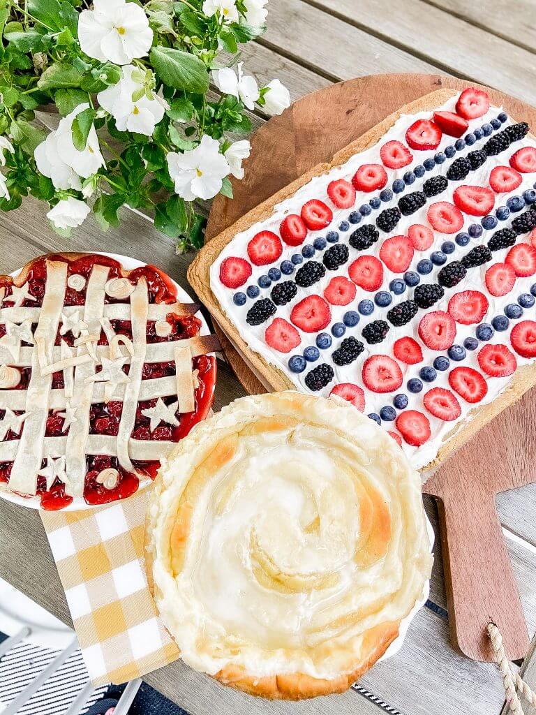 Welcome Home Saturday: Fruit Pizza dessert patriotic style